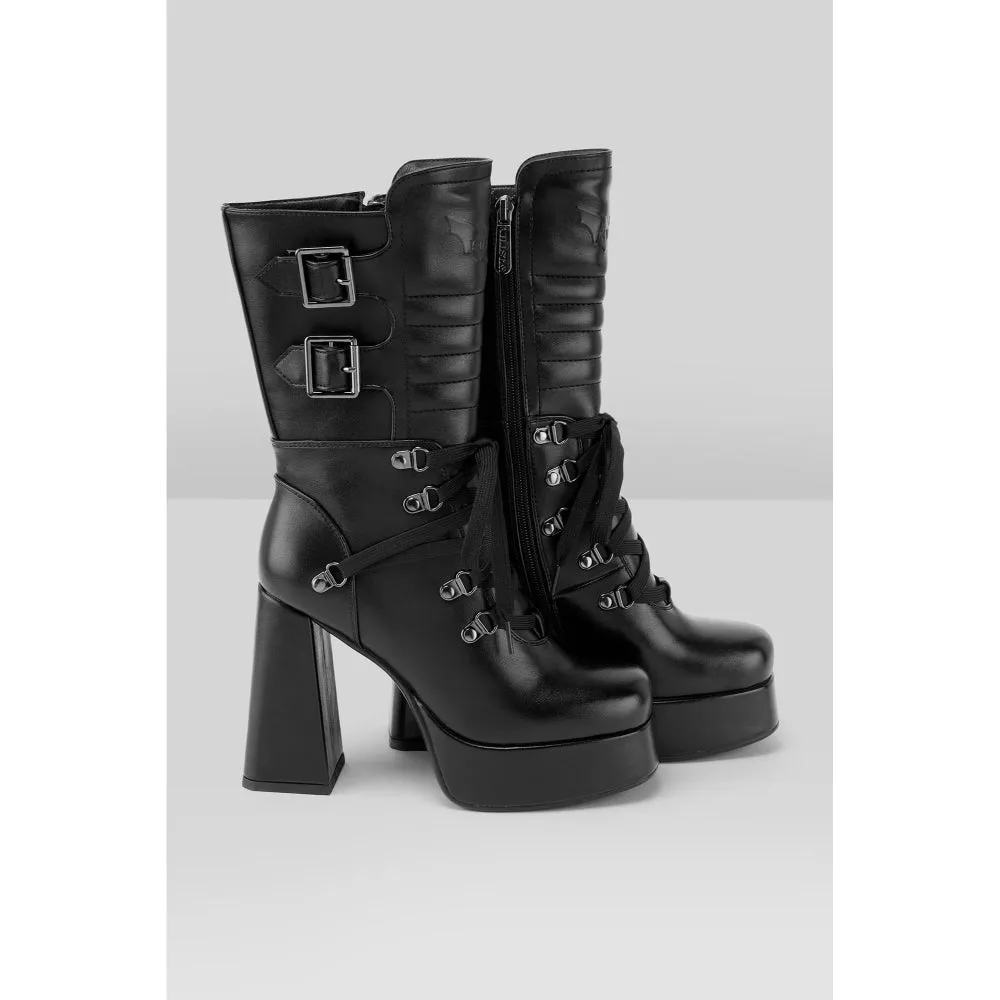 Dionisia Boots