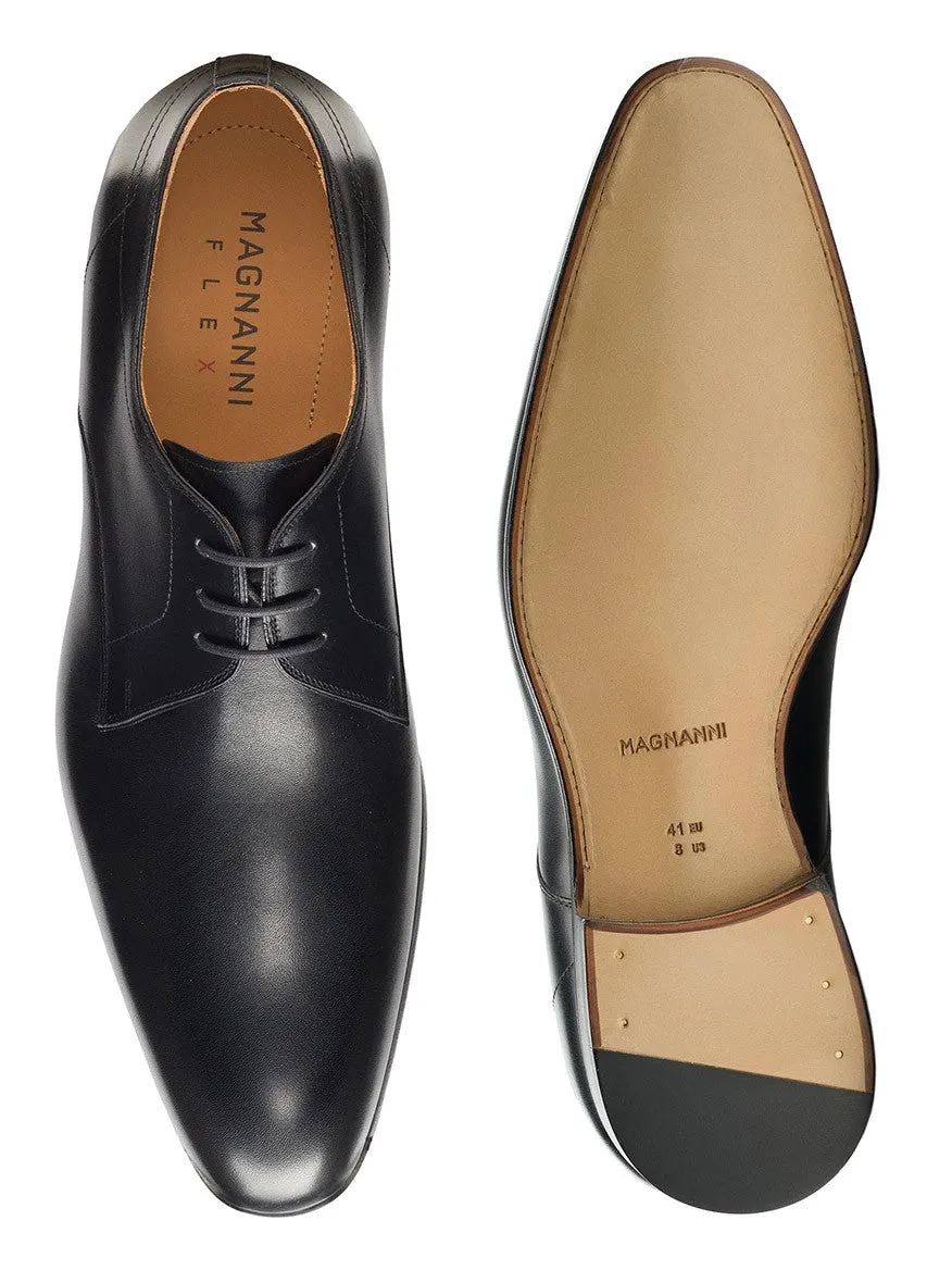 Magnanni Maddin in Black