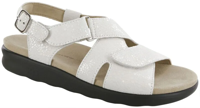 SAS Huggy Cross Strap Sandal- Vanilla