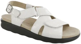 SAS Huggy Cross Strap Sandal- Vanilla