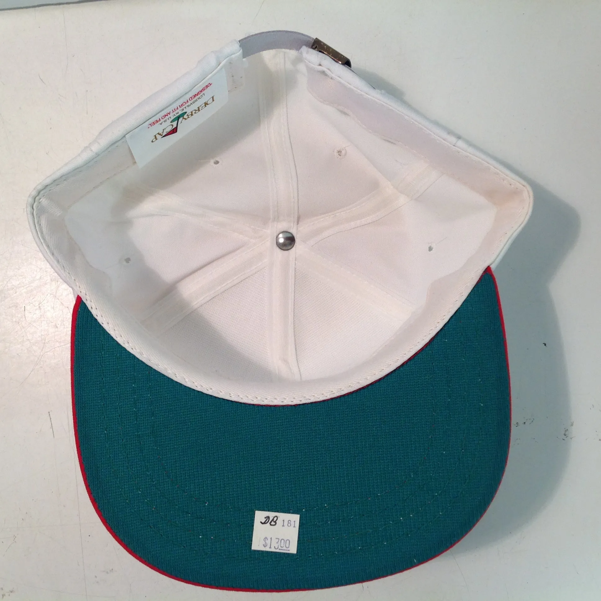 Vintage Derby Cap Heron Point North Myrtle Beach Tournament Souvenir White and Red Baseball Cap
