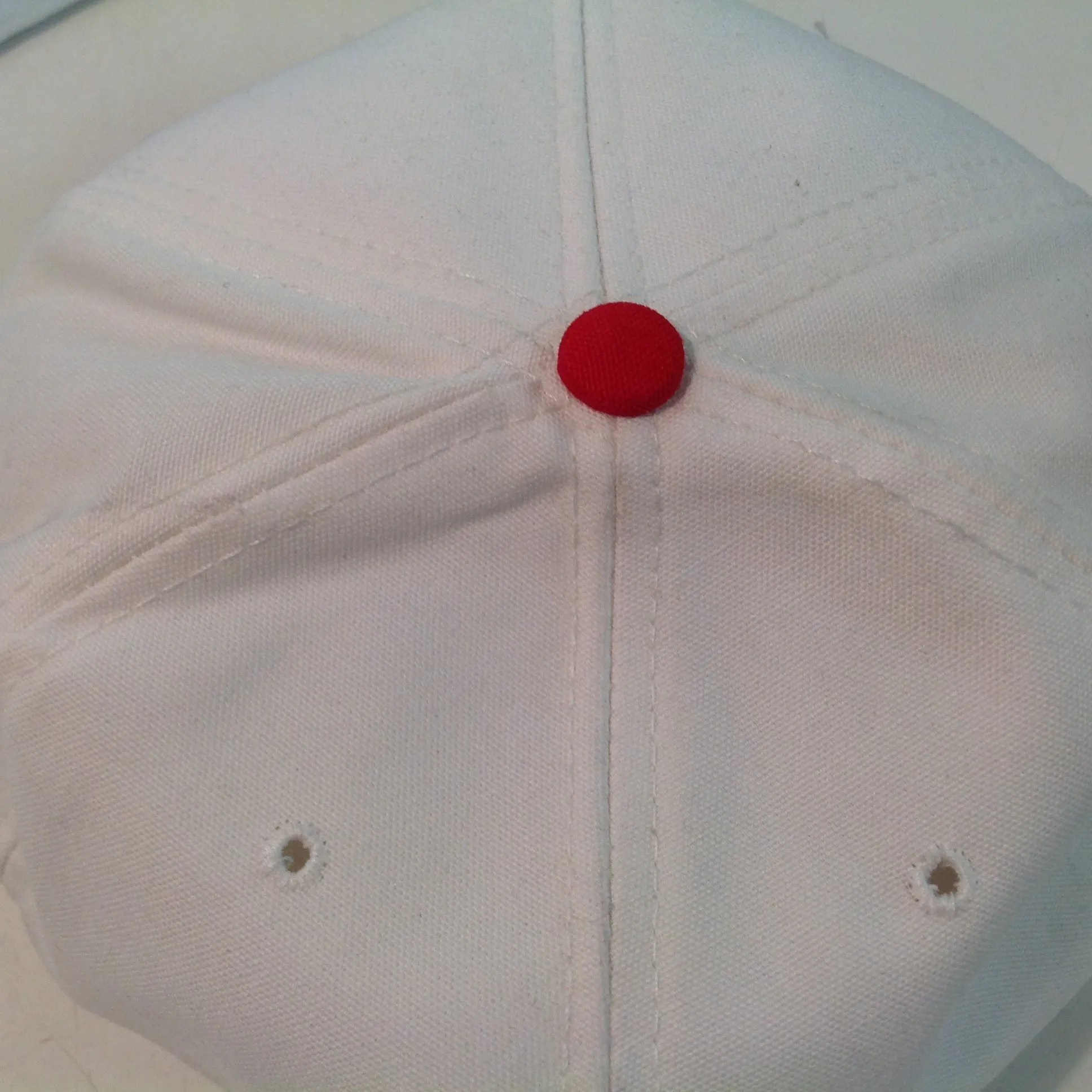 Vintage Derby Cap Heron Point North Myrtle Beach Tournament Souvenir White and Red Baseball Cap